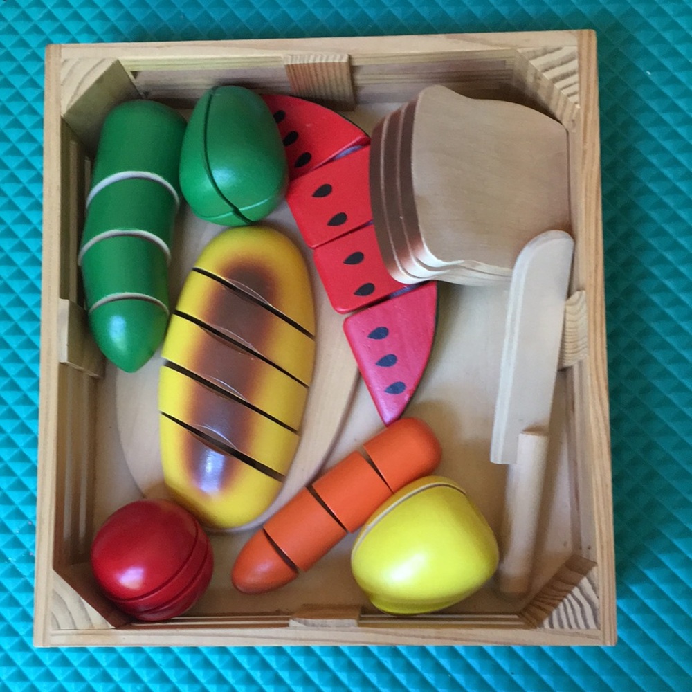 Melissa & Doug Cutting Food - Play Food Set
